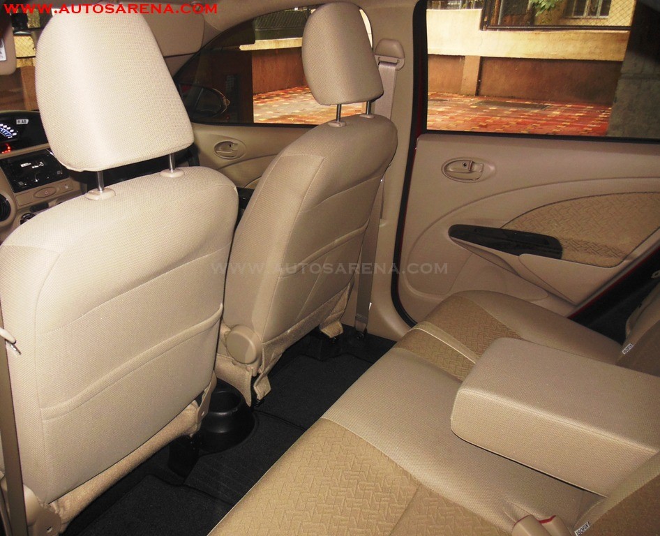 Toyota etios platinum sales seat covers